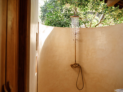 Installation de douche d'été près de Fruges et Hesdin